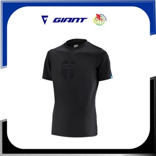 เสื้อยืด Giant รุ่น Shield Tech Tee