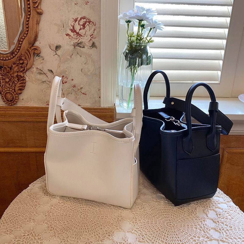 กระเป๋าสะพายEmma set