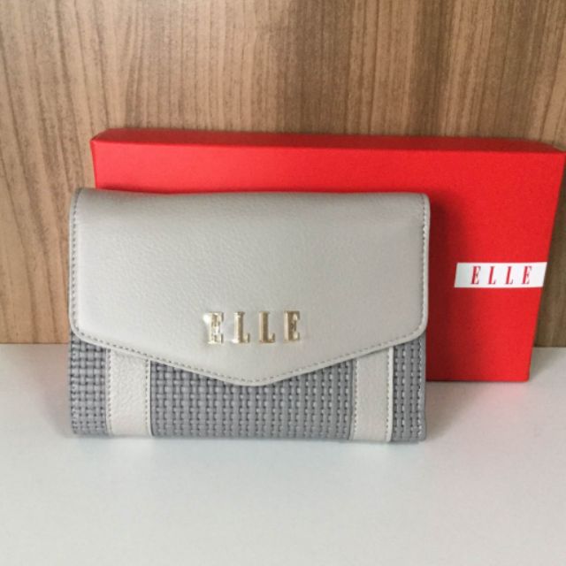 กระเป๋าตังค์Elleใบกลางสีเทา