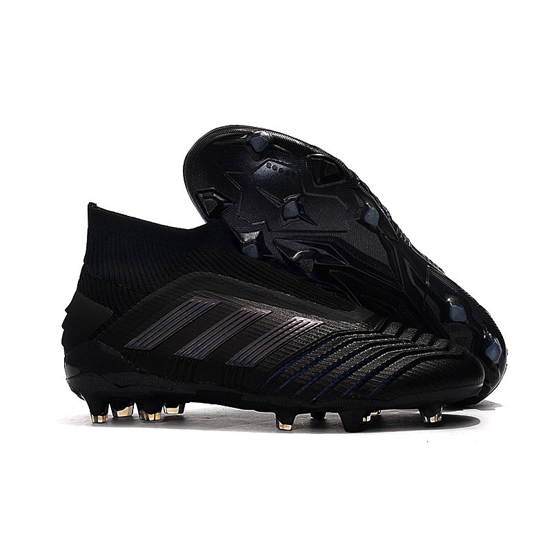 new all black adidas predators