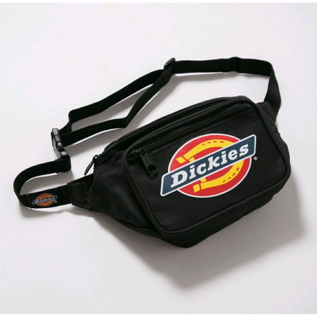 ของแท้100%  DICKIES กระเป๋าคาดอก สีดำ สวยมาก รุ่น DKII-07974 H.S COLOUR LOGO HIP SACK N ของแท้100%