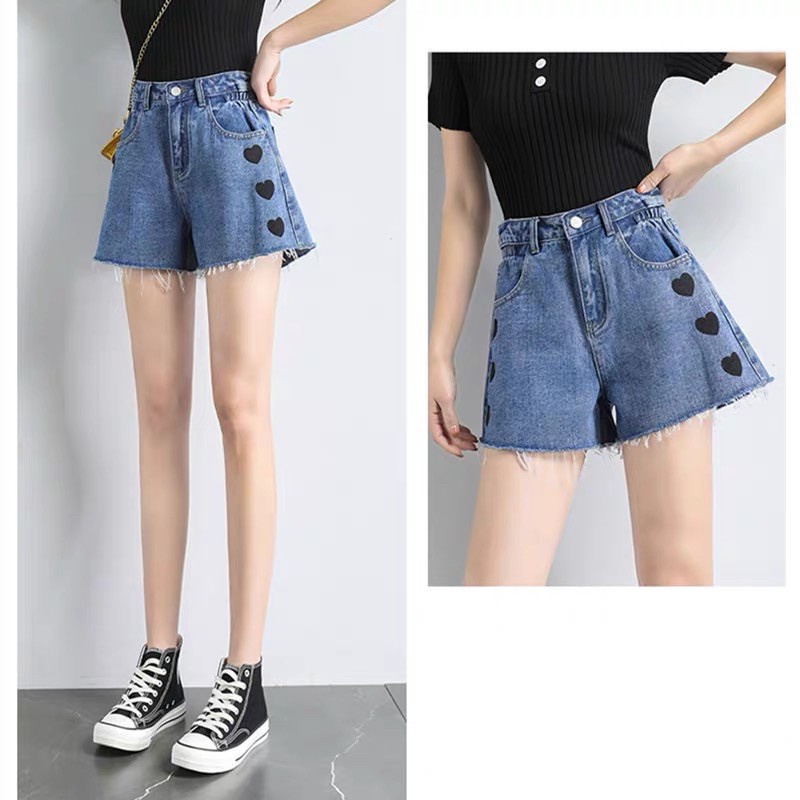 ▤✆✌1LDK🌈พร้อมส่ง🌈 กางเกงยีนส์ขาสั้นแต่งลายหัวใจ(5111)