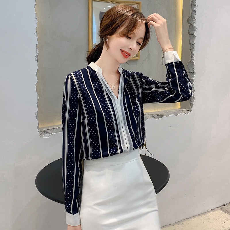 ชุดทำงาน เสื้อทำงานคอVplus งานเกาหลี