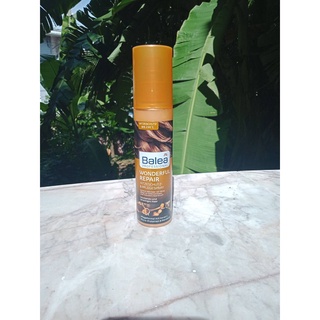 Balea Professional Hitzeschutz- und Pflegespray Wonderful Repair150 ml สเปรย์ป้องกันความร้อนได้ถึง 230 ° C ลดการหลุดร่วง