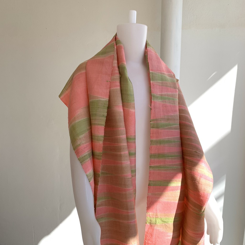 ผ้าโพกผม ผ้าพันคอ ผ้าพื้นใหญ่ทำเป็นเกาะอกได้ ผ้าพันคอ Silk ผ้าพันคอลาย ...