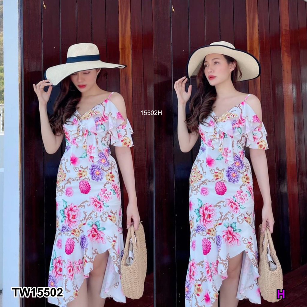 PP15502 เดรสไหล่ระบายลายดอกไม้