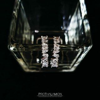 CZ Diamond Silver Round Hoop Earrings : ต่างหู ตุ้มหู ห่วง กลม เพชร CZ ก้านเงิน ไม่แพ้ สำหรับ ผิวแพ้ง่าย