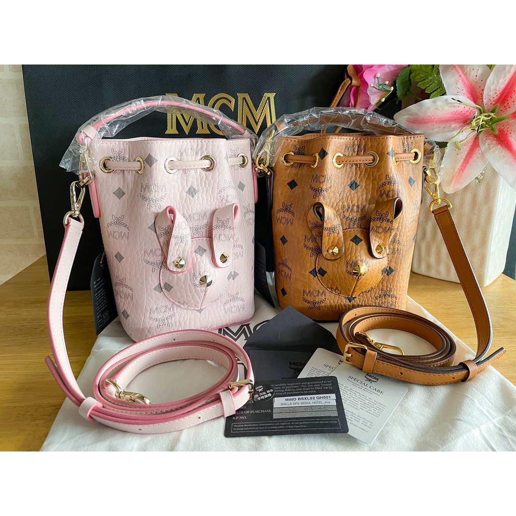 ของแท้100%พร้อมส่งที่ไทย📍MCM Zoo Rabbit Bucket Bag in Visetos Size - X-Mini กระต่ายน้อย