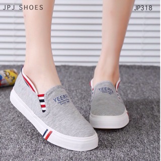 Fashion shoe พร้อมส่ง!