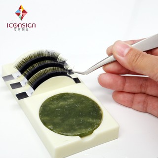 อุปกรณ์สำหรับต่อขนตา พลาสติก สีขาว