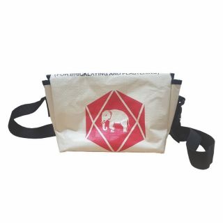 กระเป๋า SCG Messenger Bag