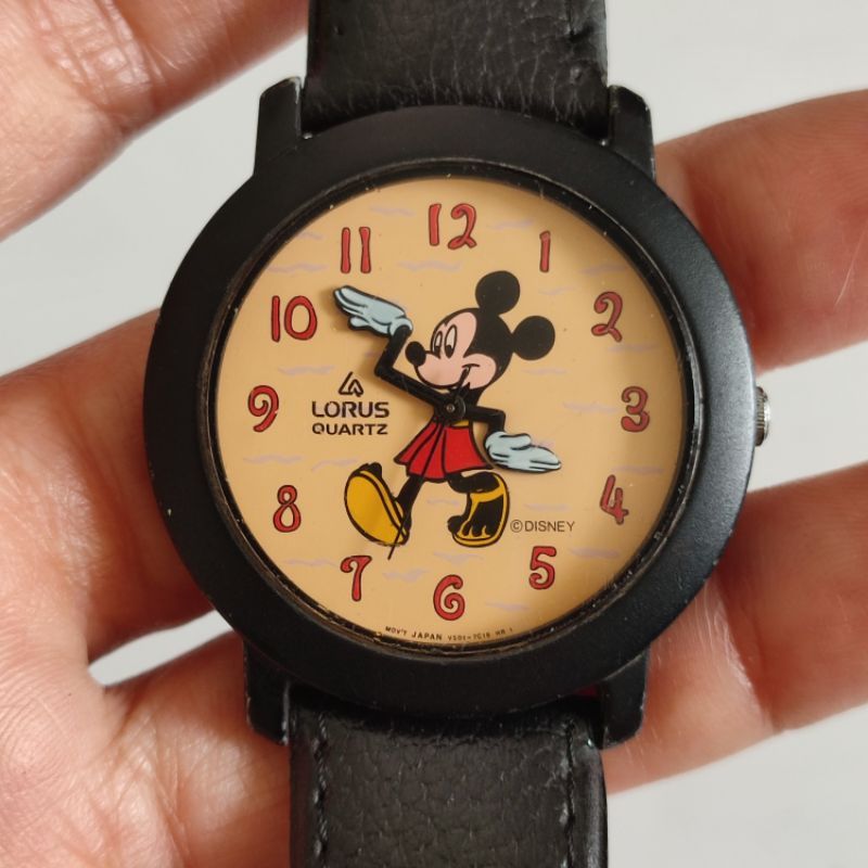 นาฬิกา  Mickey Mouse Lorus by Seiko แขนขยับ ของแท้จากญี่ปุ่น มือสองสภาพสวย