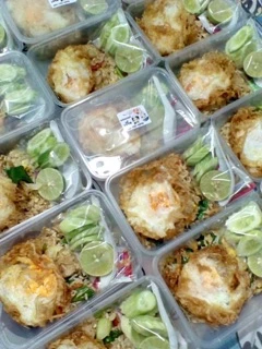 (ยกลัง 300 ใบ) กล่องข้าวพลาสติก 1 ช่อง รุ่น 500, S500, 650, S650, 750, S750, 1000 และ S1000 สีใสและสีดำ