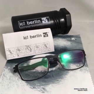 กรอบ ic berlin งานไททาเนี่ยม