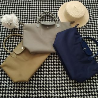 กระเป๋า ลองชอม Longchamp neo Top handle   สีเบจ,น้ำเงิน,เทา แท้