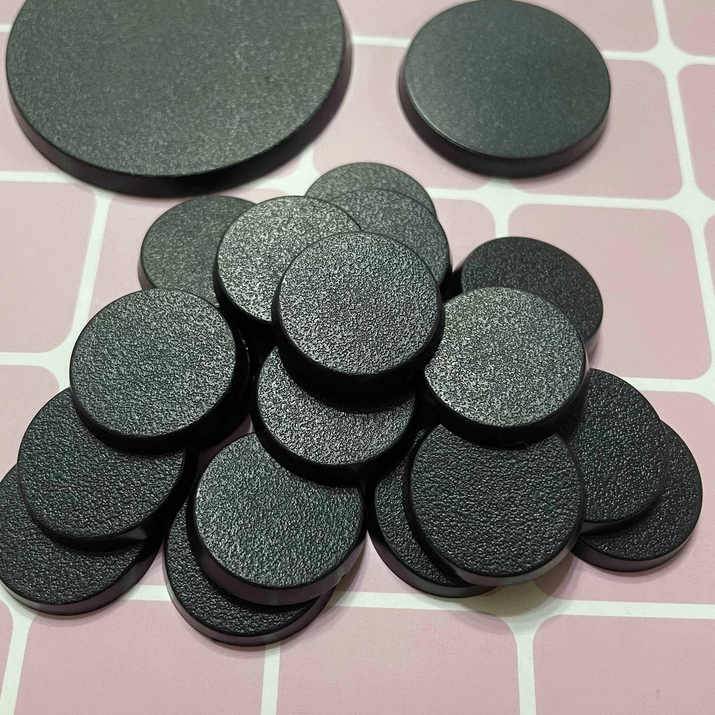 ฐานพลาสติกกลมทั่วไป 25/32/40/50/60/70/80/90/100/130/160MM Miniatures ฐานสําหรับรุ่น
