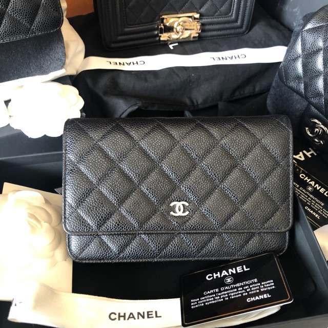 Chanel woc black caviar holo 22
