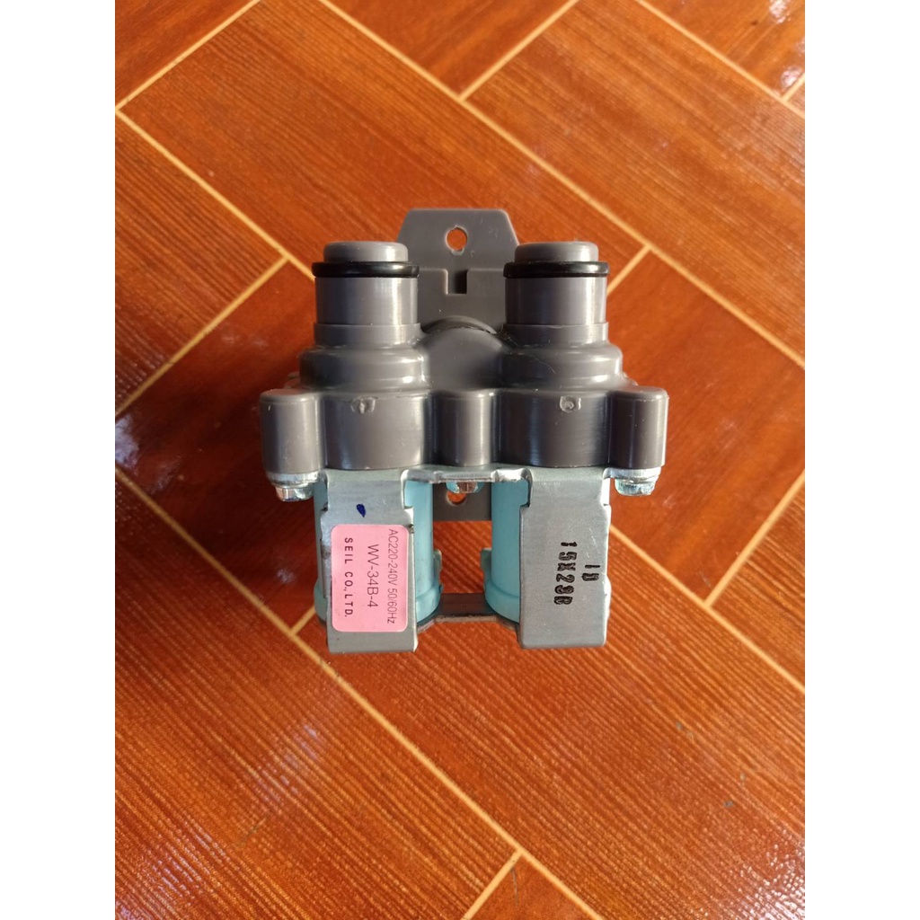 วาล์วน้ำเข้า เครื่องซักผ้า Toshiba โตชิบา 2 ทาง AC 220V รุ่น WV-34B-4 แท้ถอด อะไหล่เครื่องซักผ้า AW-