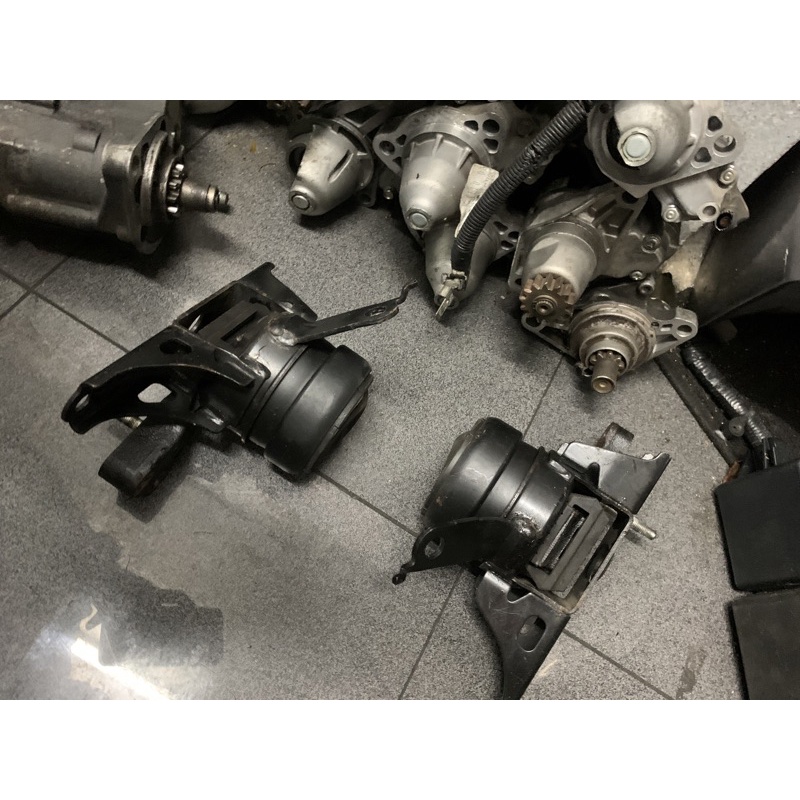 ลูกยาง Vios gen3 ญี่ปุ่น