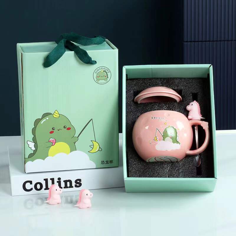 พร้อมส่ง แก้วน้ำ กาแฟ ช้อน พร้อมกล่อง