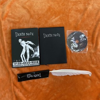 พร้อมส่ง เซ็ตสมุดเดธโน้ต Death Note❗️แถมฟรี (ปากกาขนนกเดธโน้ต)+ที่คั่นหนังสือ❗️ไม่มีแผ่นซีดี