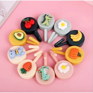 พร้อมส่ง! ตะขอแขวนติดผนัง ลายการ์ตูน แบบมีกาว ไม่ต้องเจาะ ตะขอติดผนัง ลายน่ารัก แข็งแรง รับน้ำหนักได้ดี