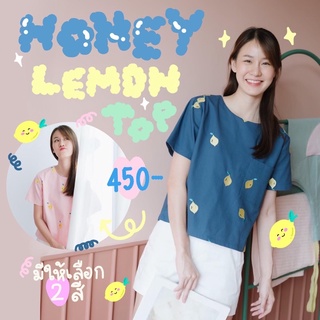 Honey Lemon Top เสื้อคอกลมลายปากเลมอนพร้อมกระเป๋าที่หน้าอก