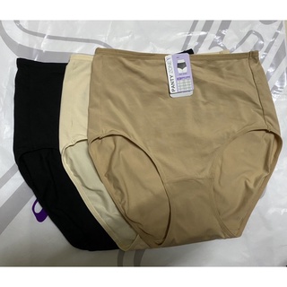 Sabina กางเกงชั้นใน (ทรง High Waist) รุ่น Panty Zone รหัส SUZM5102 สีเนื้ออ่อน เนื้อเข้ม และดำ