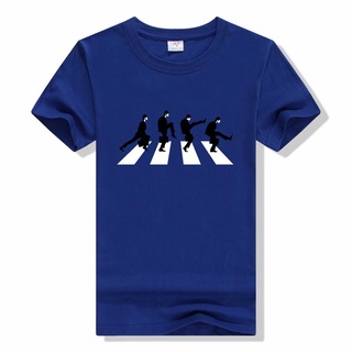 ROUND คอลูกเรือเสื้อยืดแขนสั้นลําลอง พิมพ์ลาย Monty Python The Ministry Of Silly Walks แฟชั่นฤดูร้อน สําหรับผู้ชาย-4XL