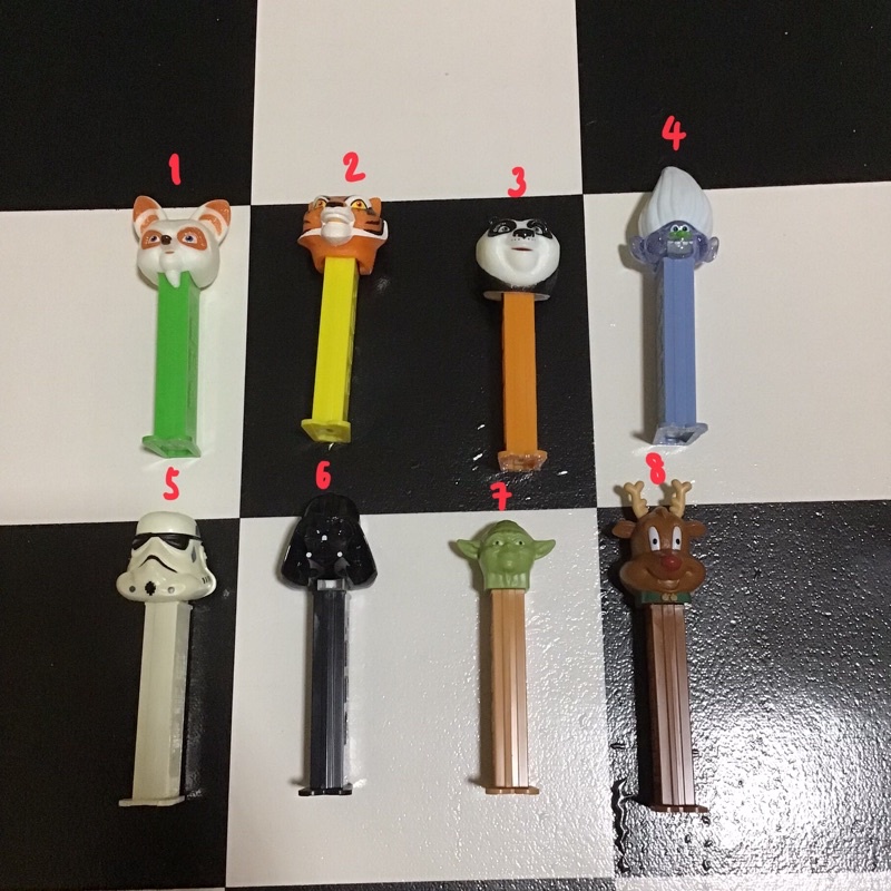 (เหลือ8 ) ของสะสม-ไม่มีลูกอม PEZ