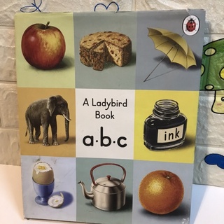 A Ladybird Book a•b•c หนังสือคำศัพท์ สำหรับเด็ก มีรูปภาพประกอบ A-Z