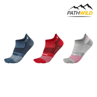 ถุงเท้ากีฬา TITAN TRIATHLON RACING SOCKS LOW CUT กระชับ ซับพอร์ตดี มีตัวป้องกันการลื่น