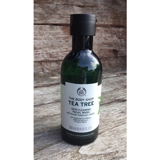 THE BODY SHOP TEA TREE Skin Clearing Facial Wash ปริมาณ 250 ml