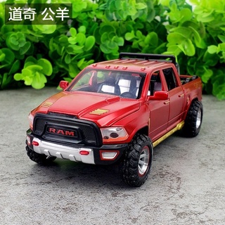 1:32 โมเดลเหล็ก รถกระบะ Dodge Ram TRX รถของเล่น ของขวัญเด็ก รถเหล็ก (รถมีไฟ รถมีเสียง)