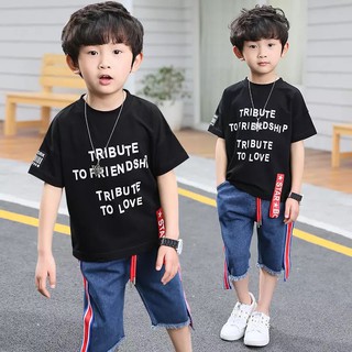 (พร้อมส่ง) ชุดเซตเด็ก เสื้อดำ+ยีนส์ห้าส่วน ไซร์ 120-170