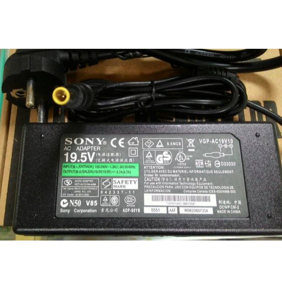 ต้นฉบับ Sony Vaio R505, GRS, GRX, FR, NV Series 19.5V 4.7A อะแดปเตอร์ชาร์จ