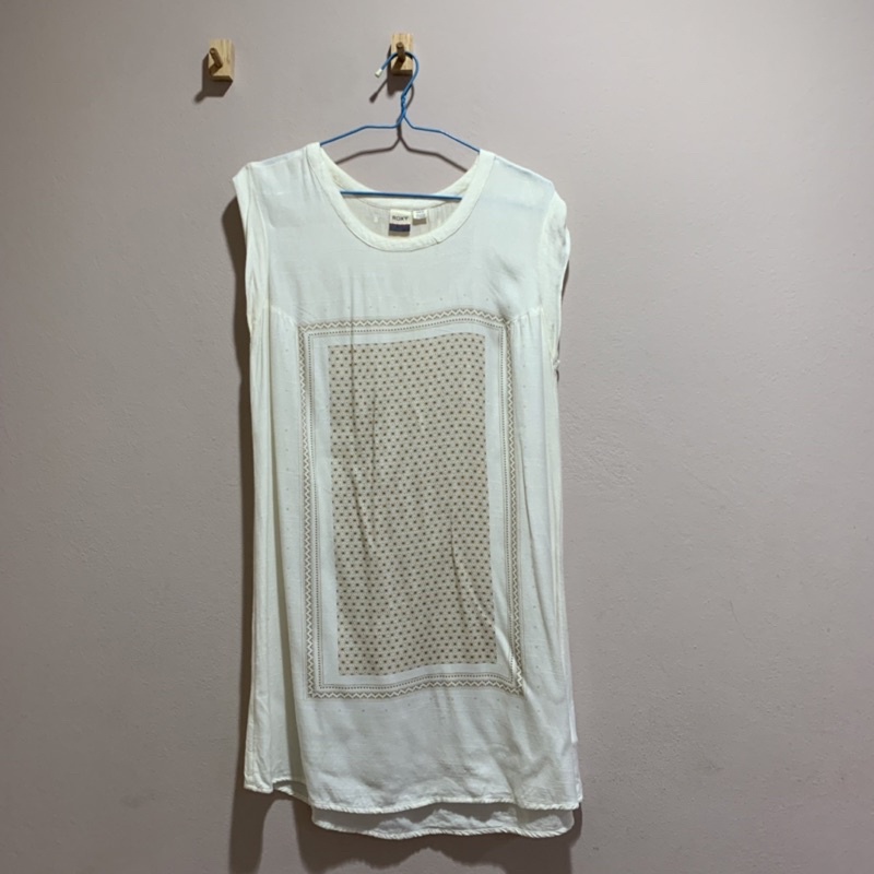 เสื้อแขนกุด ROXY มือสอง