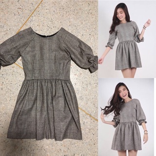 New dress size L brand abigail closet แบบK.pampamใส่ค่ะ