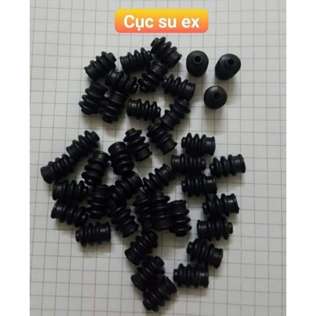 EX135 GAS TANK RUBBER - EX 135 RUBBER BLOCK
