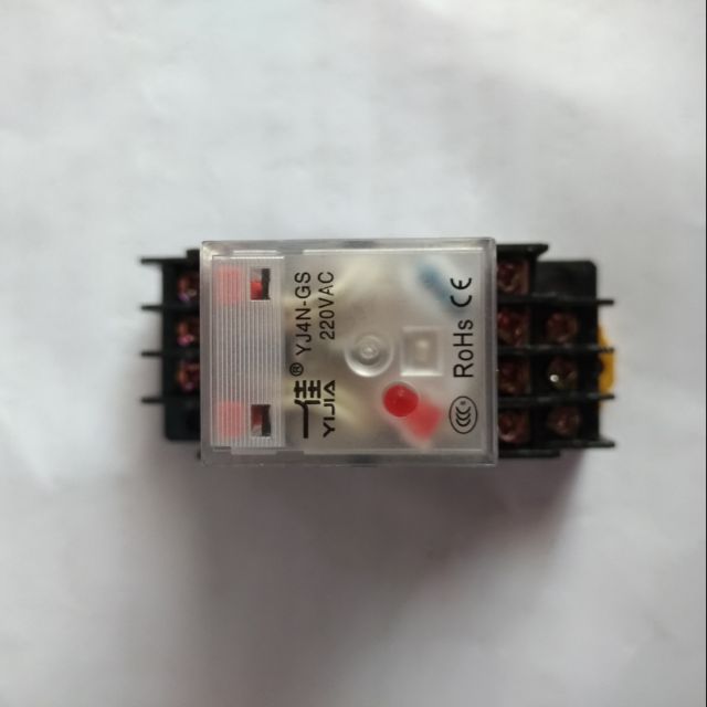 รีเลย์ 220V (4NO ,4NC)
