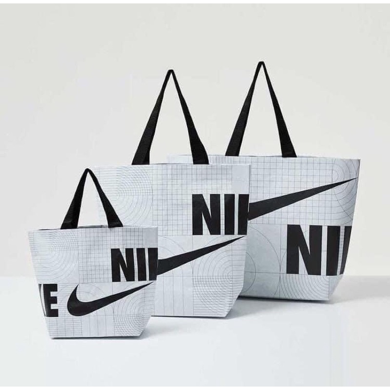 (พร้อมส่ง)Nike reusable shopping bagของแท้💯จากช็อปเกาหลี Shopee Thailand