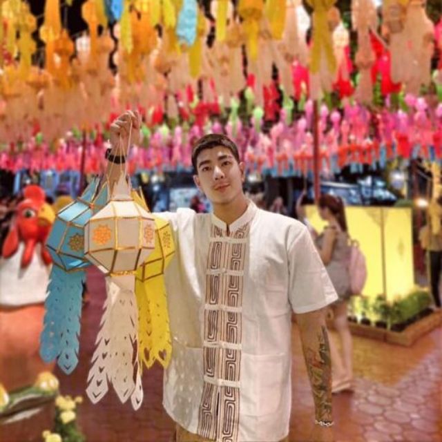 เสื้อแต่งนากาชายแขนสั้น