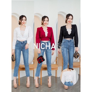 NICHA online 🛒👗เสื้อแขนยาว ผ้าลูกไม้ฉลุ เว้าอก มีสม็อคด้านหลัง ช่วงปลายเสื้อ ✨🥰