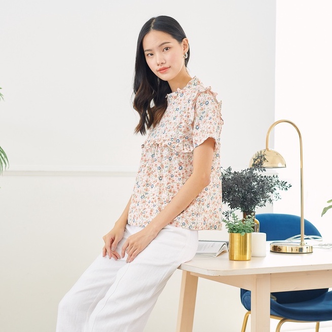เสื้อให้นม Victoria Ruffle-Neck Blouse: Pink Buttercup