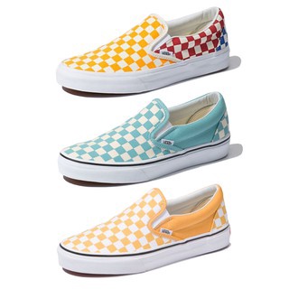 Vans รองเท้าผ้าใบ Classic Slip-On Checkerboard ลิขสิทธิ์แท้ (3สี)