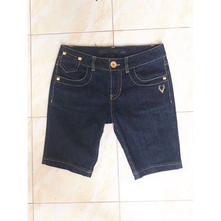 กางเกงยีนส์ขาสั้น Plastic Island Jeans สีเข้ม Size XS เอววัดจริง 28 นิ้ว