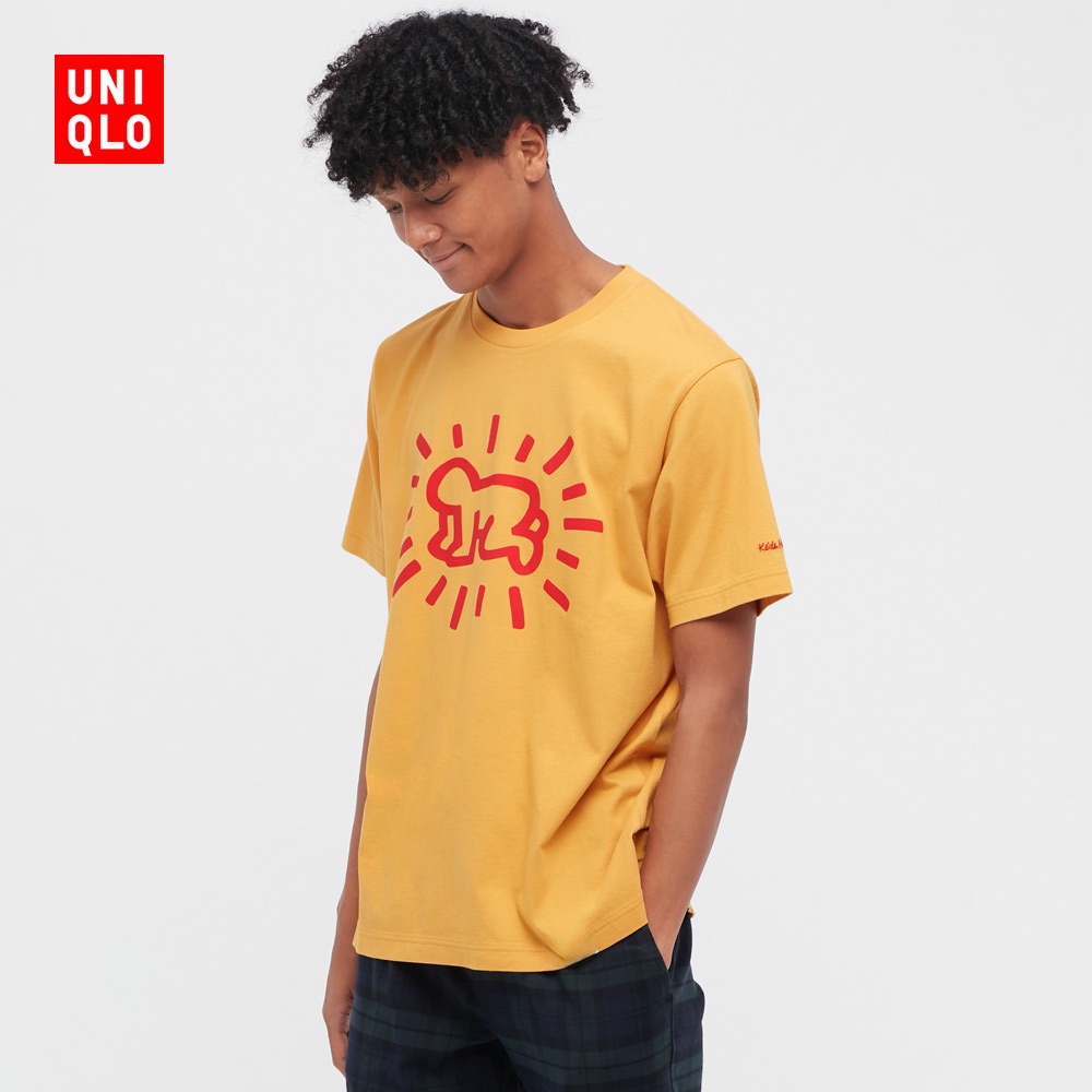 Uniqlo UT เสื้อยืดแขนสั้น พิมพ์ลาย Keith Haring สําหรับผู้ชาย และผู้หญิง (Artist Series) 446367