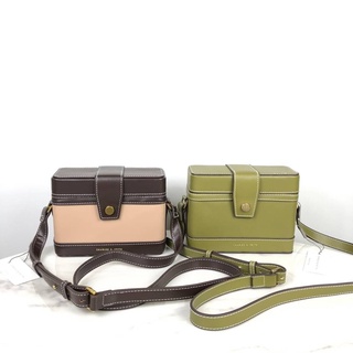 (ส่งฟรี+สด/ผ่อน+รับประกัน)กระเป๋าสะพาย Charles&amp;Keith ของแท้ของใหม่ การันตีถูกกว่าในช้อป