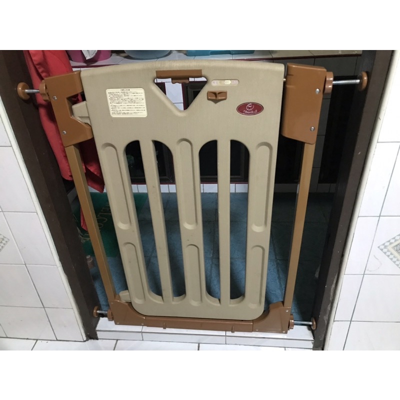 ที่กั้นประตู ยี่ห้อ Nihon ikuji จากญี่ปุ่นมือสองสภาพดี