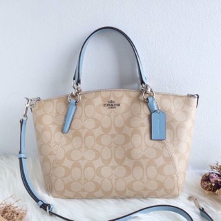 Coach F28989 Small kelsey satchel ใบนี้สวย หนังแคนวาสทนทาน ใช้งานง่าย ใส่ของได้เยอะค่ะ เยอะ